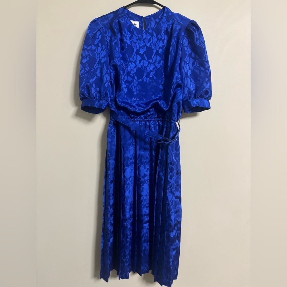 Vintage Alexis Blue Satin Dress Puff Sleeves Midi Pleated Size 6 Petite Belted